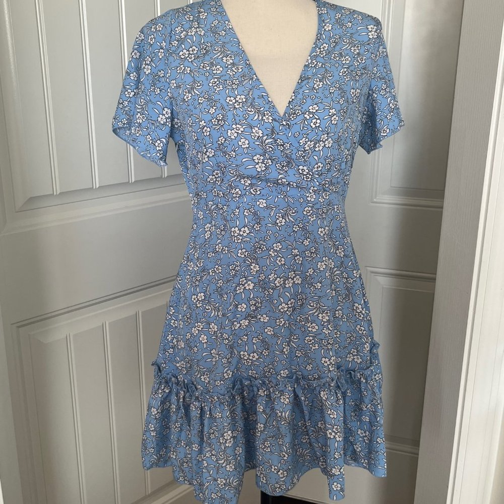 Shein Floral Tie Shoulder Shirred Ruffle Hem Cami Dress